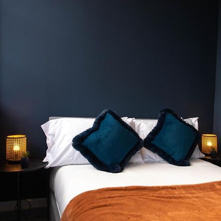Stylish Jewellery Quarter Apartment Sleeps 4 เบอร์มิงแฮม ภายนอก รูปภาพ