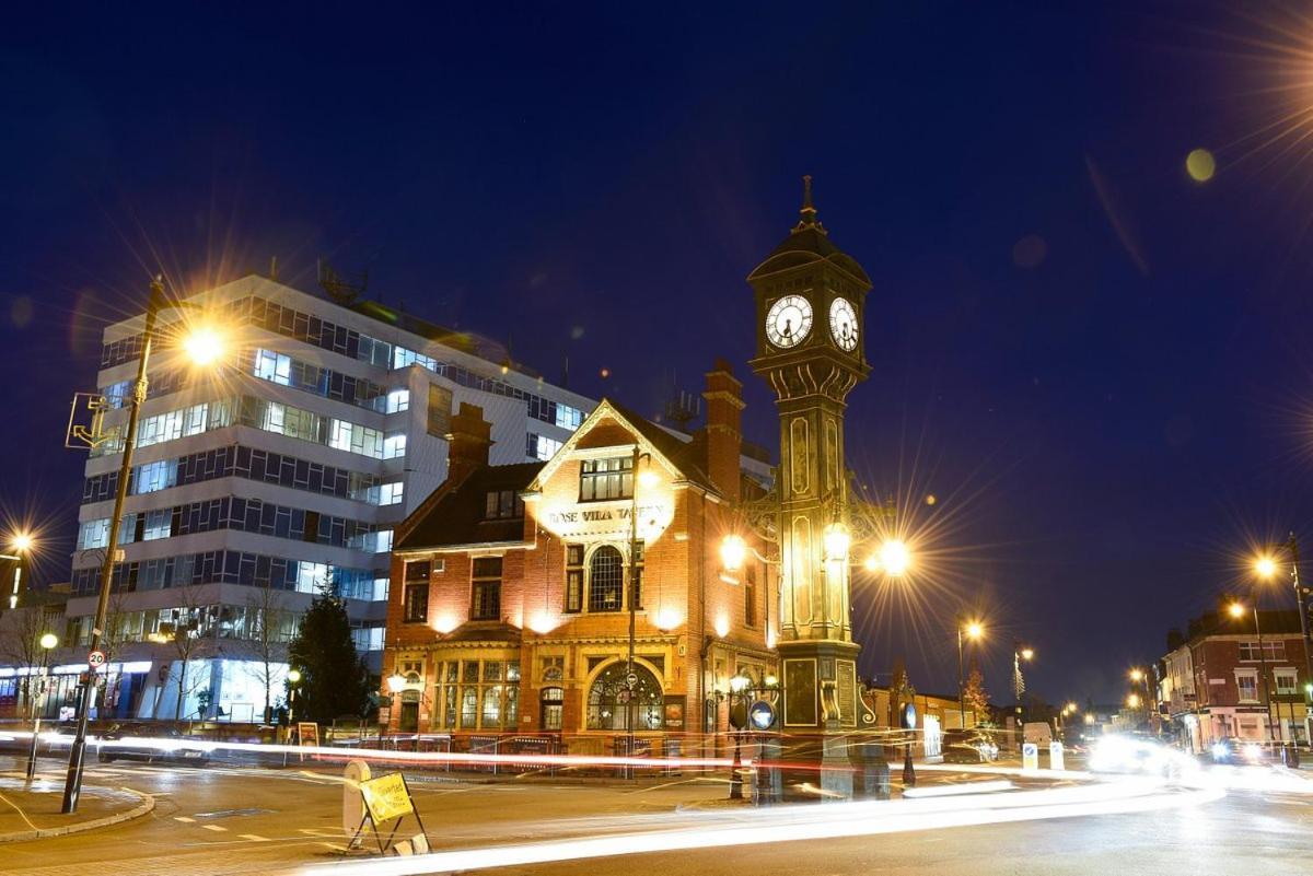 Stylish Jewellery Quarter Apartment Sleeps 4 เบอร์มิงแฮม ภายนอก รูปภาพ