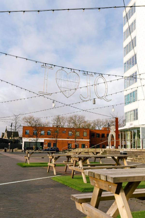 Stylish Jewellery Quarter Apartment Sleeps 4 เบอร์มิงแฮม ภายนอก รูปภาพ