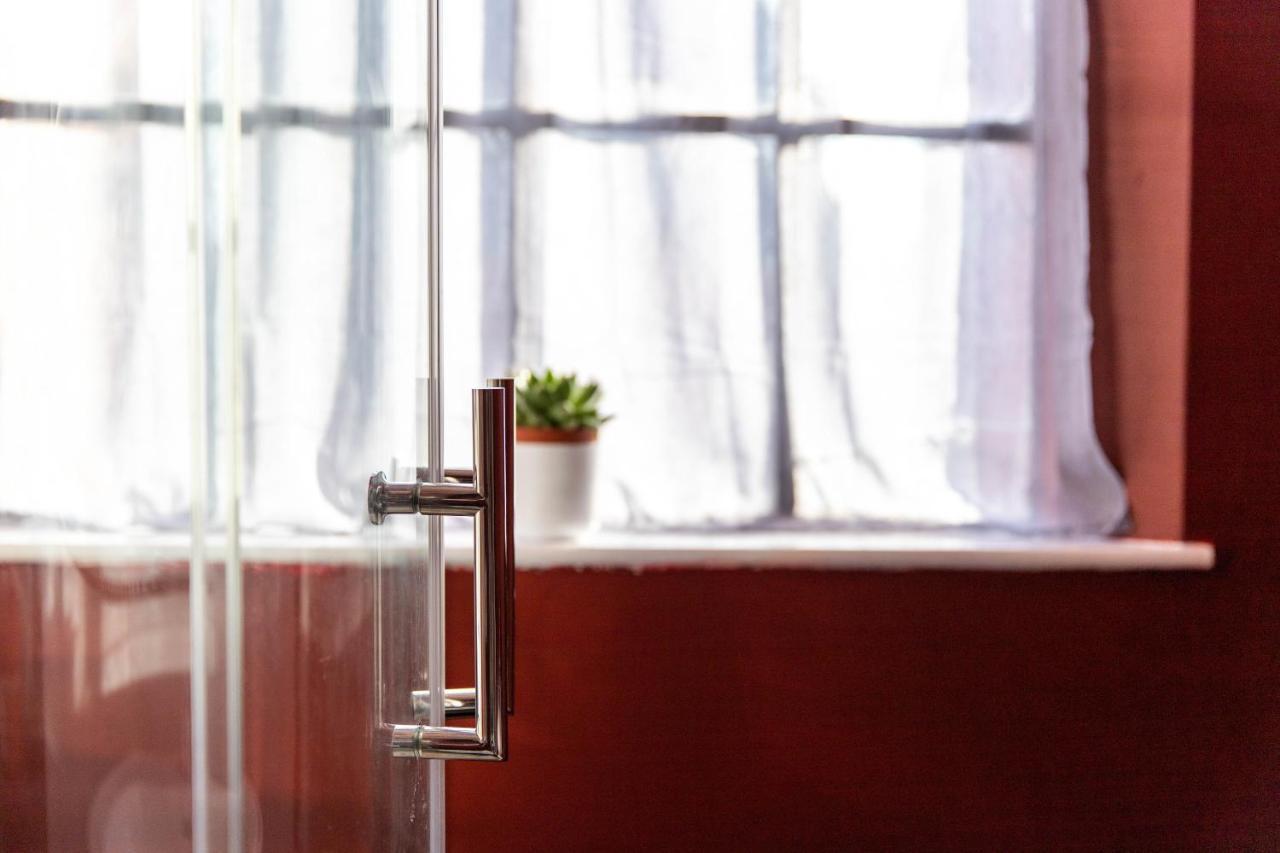 Stylish Jewellery Quarter Apartment Sleeps 4 เบอร์มิงแฮม ภายนอก รูปภาพ